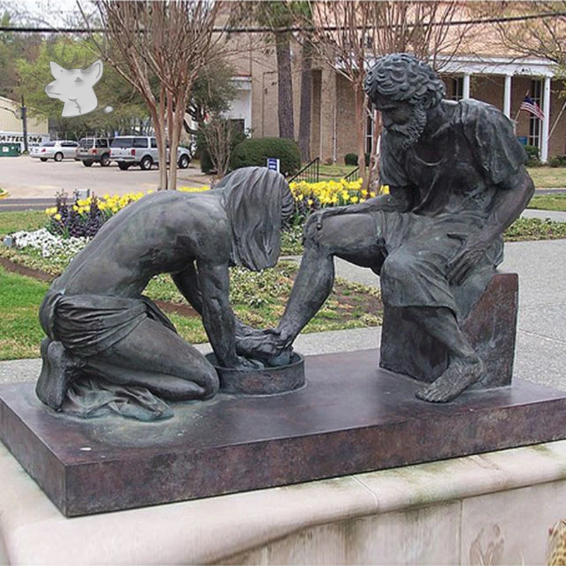 Popular Life-Size Bronze Religious Sculpture Jesus Wash Feet Sculpture for Catholicism